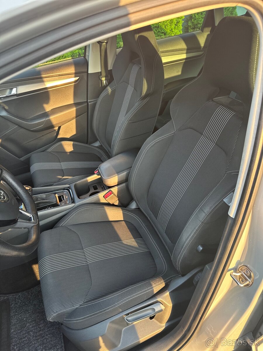 ŠKODA KAROQ 1.5TSI DSG - 13