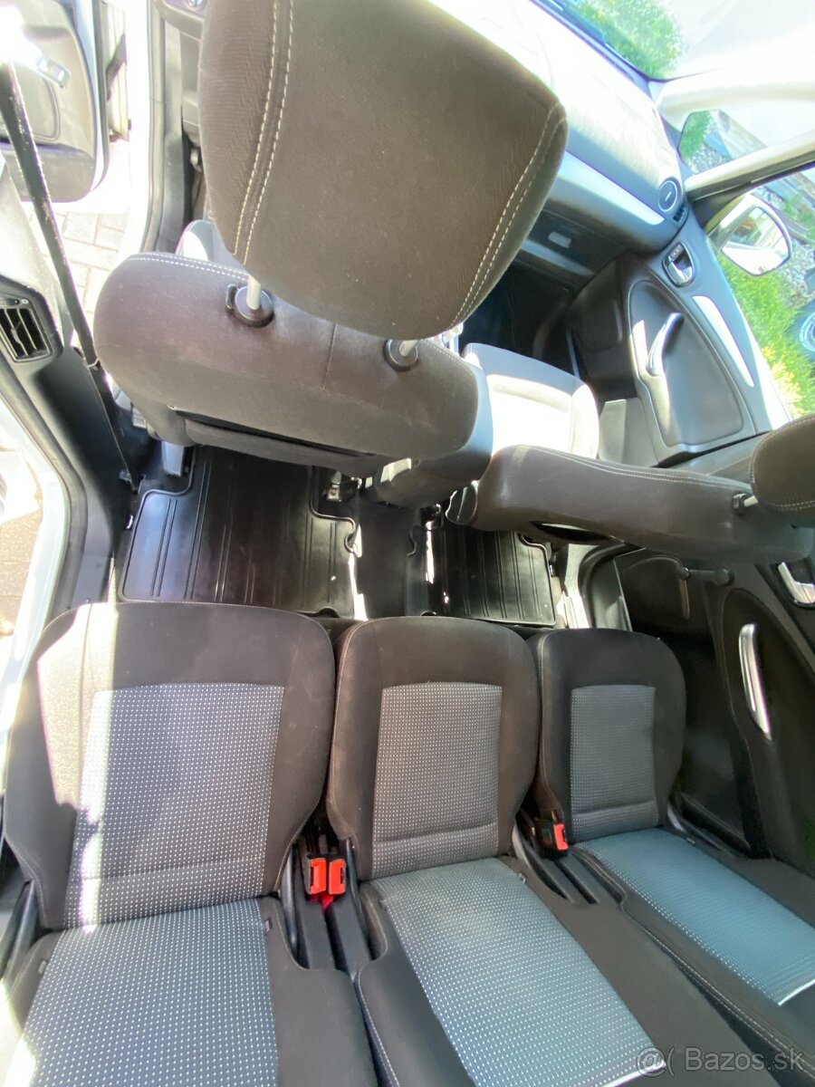 Ford Galaxy 2.0 TDCi Trend 2010 - 13