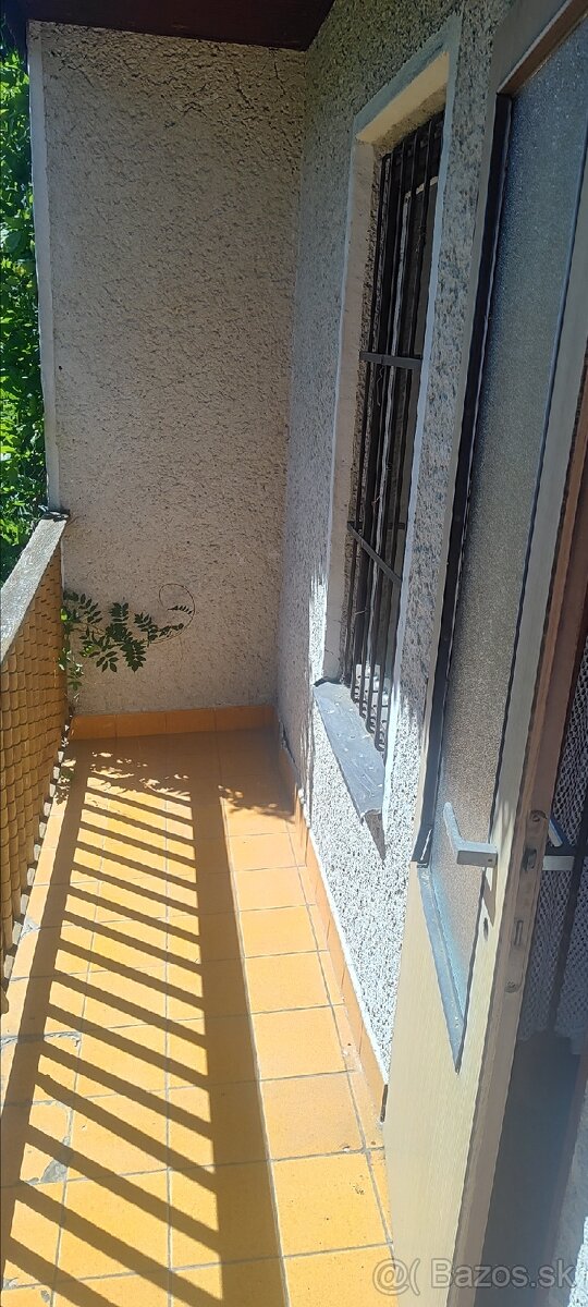 Chata vo vinárskej oblasti - 13