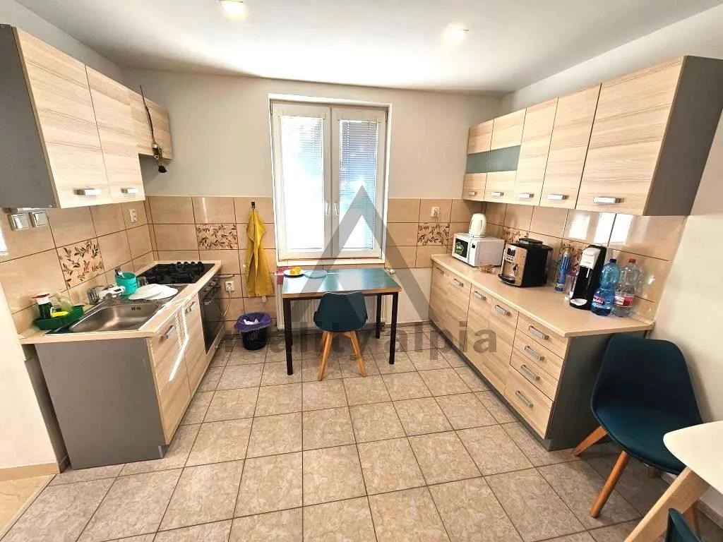 NA PRENÁJOM RODINNÝ DOM NA BÝVANIE, PODNIKANIE, SÍDLO FIRMY - 13