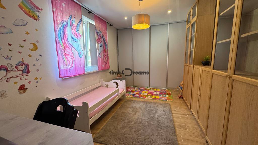 NA PREDAJ Radový rodinný dom v obci Malý Lapáš - 13