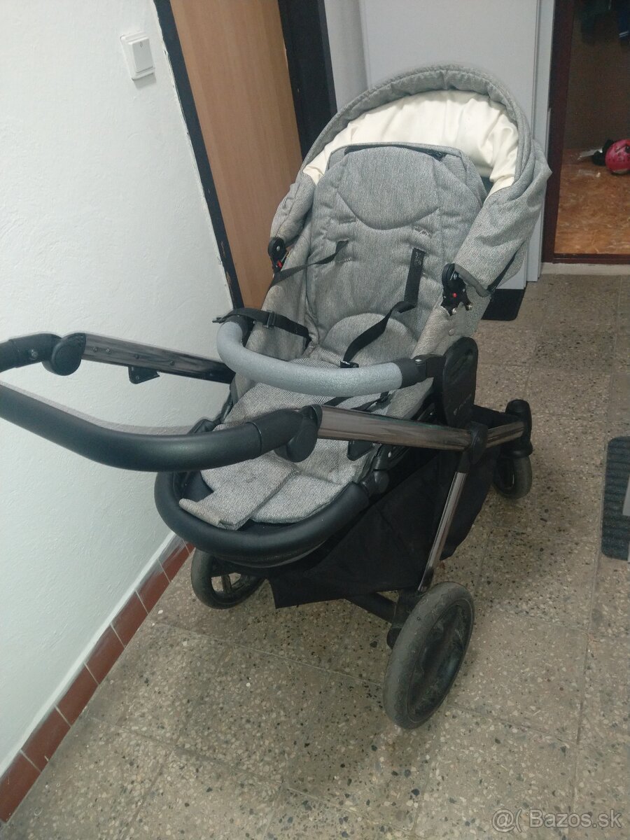 Predam náš zachovalí kočík Invictus V-plus. Je to trojkombi - 13