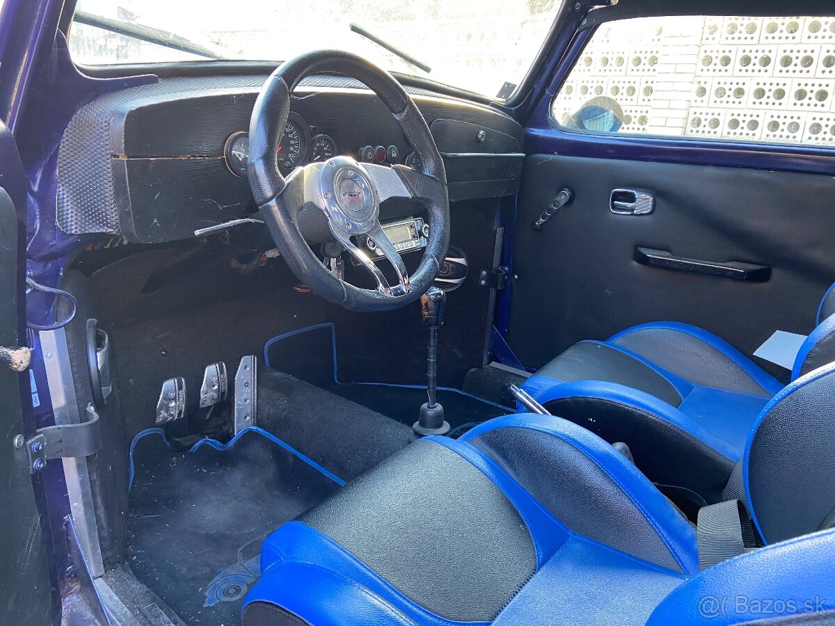 VW CHROBAK CABRIO - 13