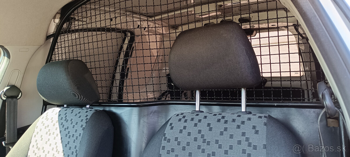 Predám ŠKODA PRAKTIK 1.6TDI 66kW 2011 - 13