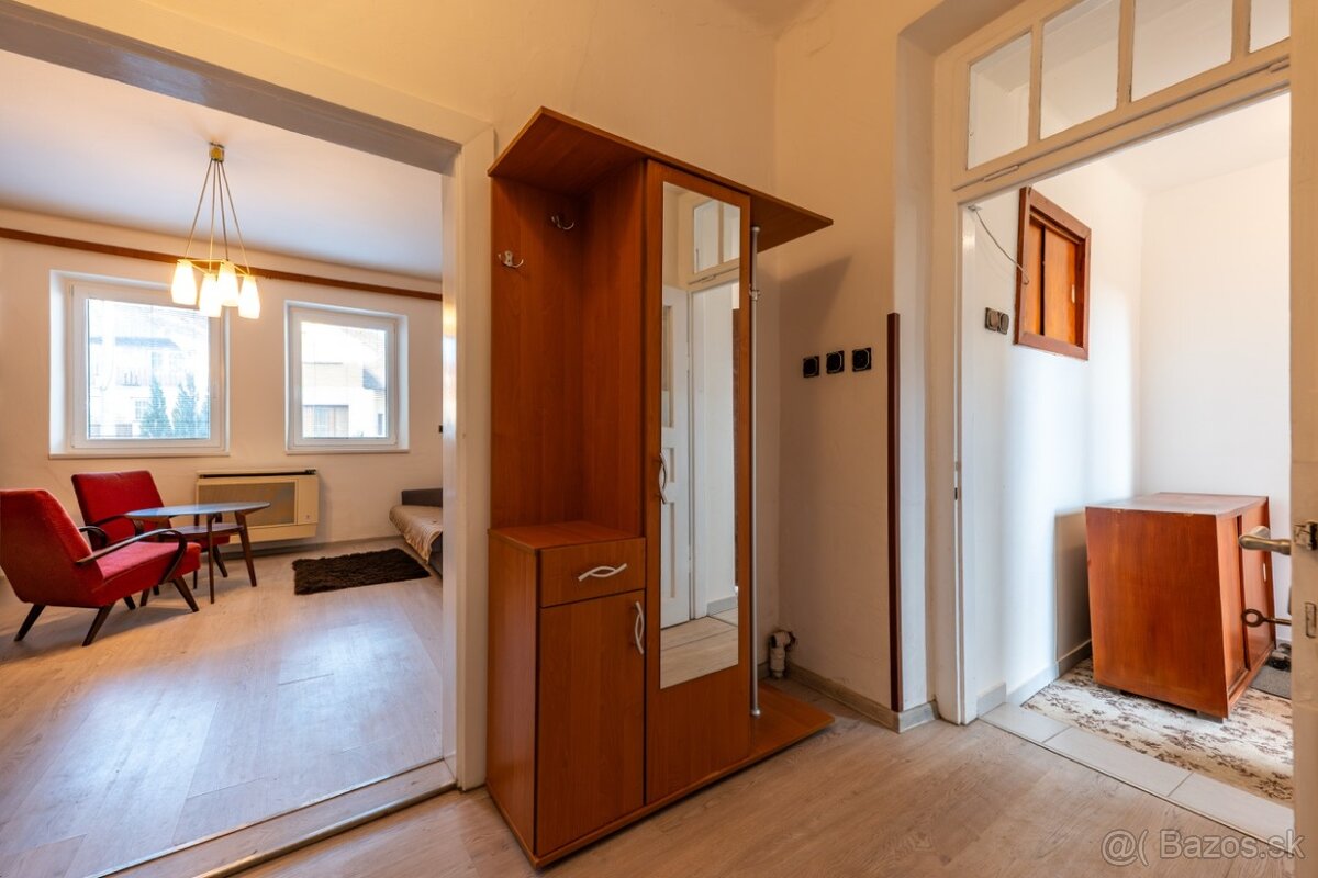 Na predaj útulný rodinný dom v obci Štvrtok - REZERVOVANÉ - 13