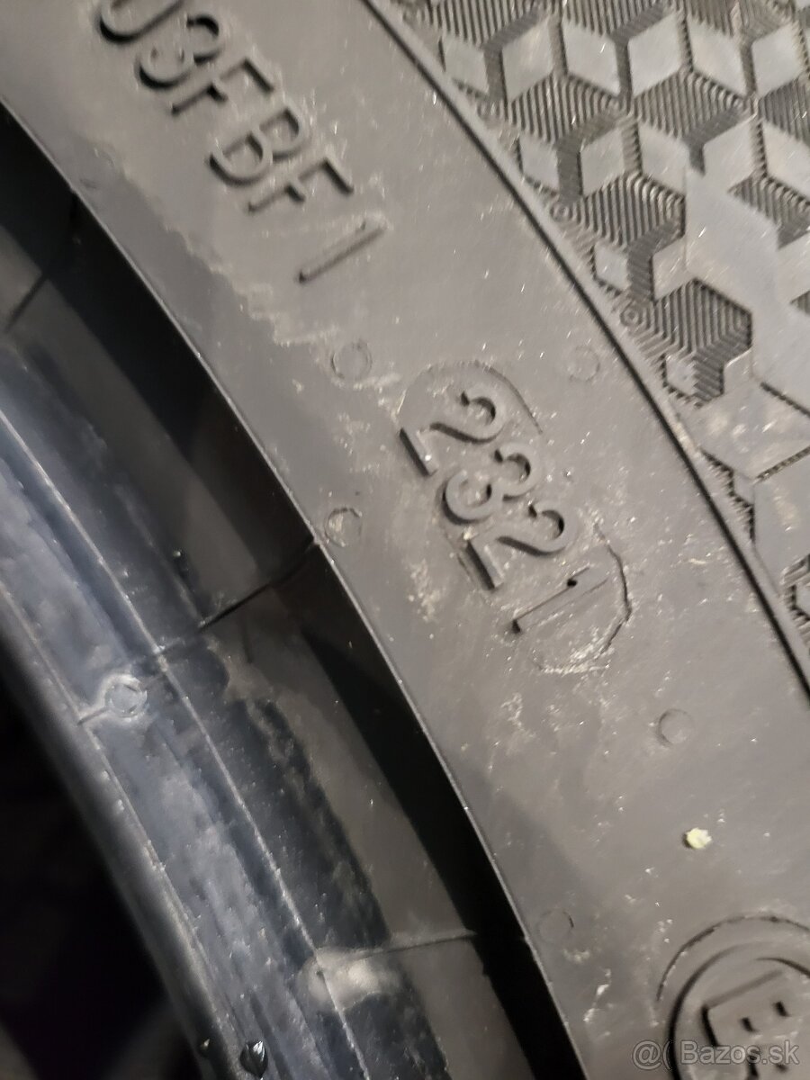 215/65 R17 Continental zimne pneumatiky - 13