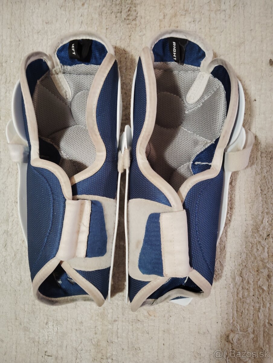 Hokejová výstroj - 13