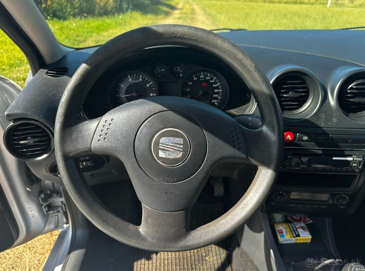 Seat Ibiza 1.2 benzín - 13