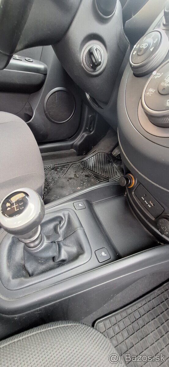 Kia Soul 1.6 CRDi - 13