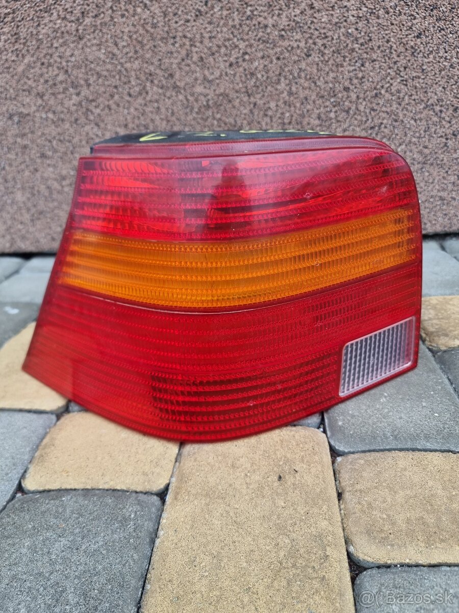 VW Golf 4 predné svetlá - 13