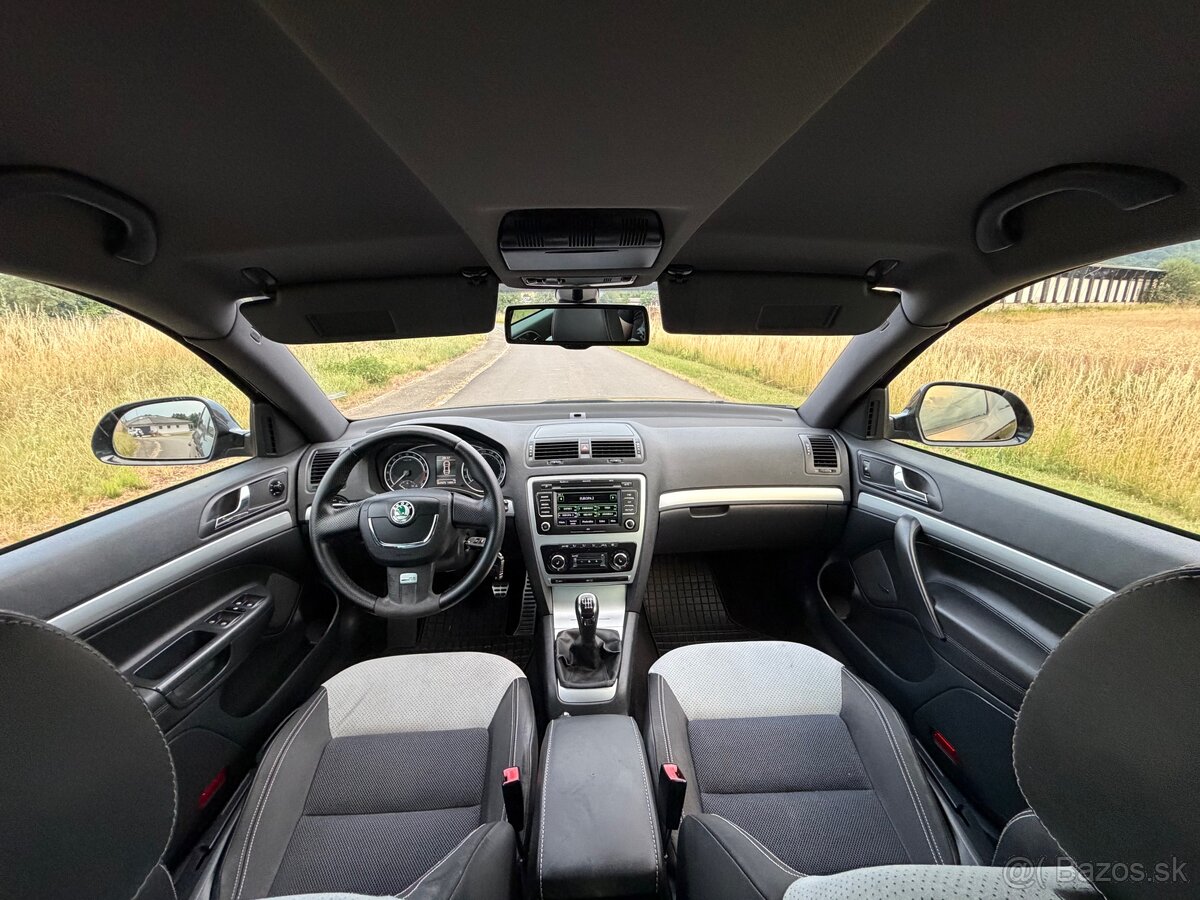 Škoda octavia 2 lift RS - 13