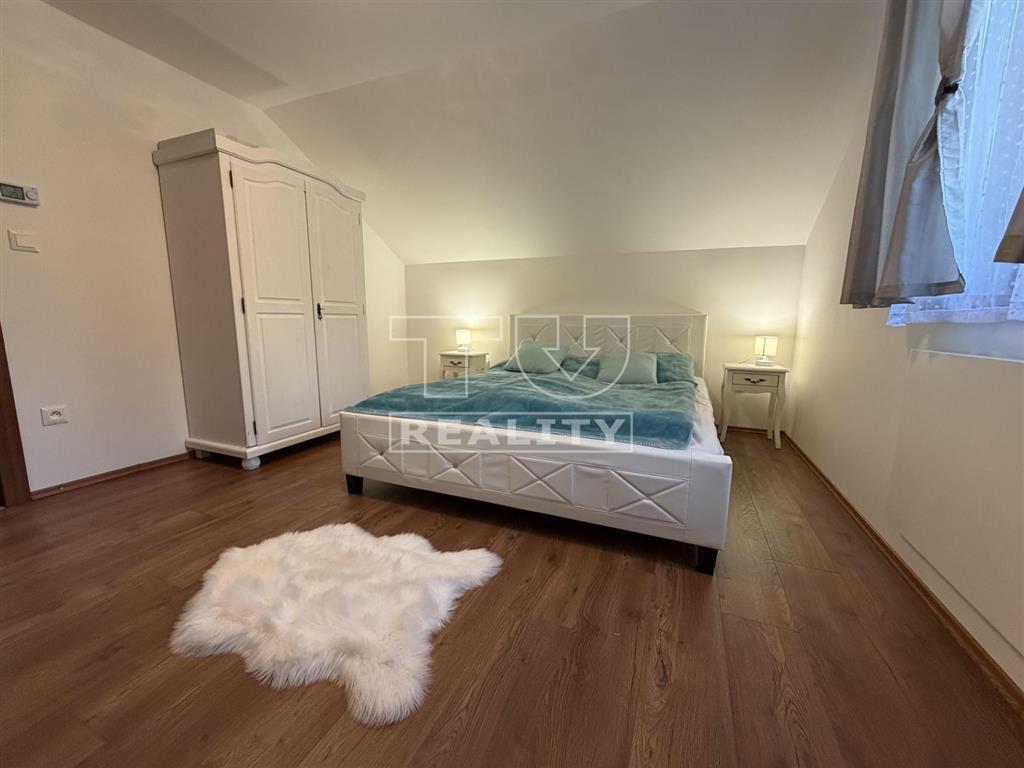 Na predaj výnimočná celoročne obývateľná chata v... - 13
