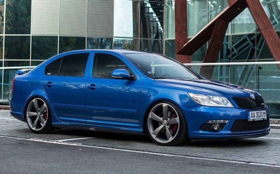 MRACITKA SKODA OCTAVIA 2 Facelift - 13