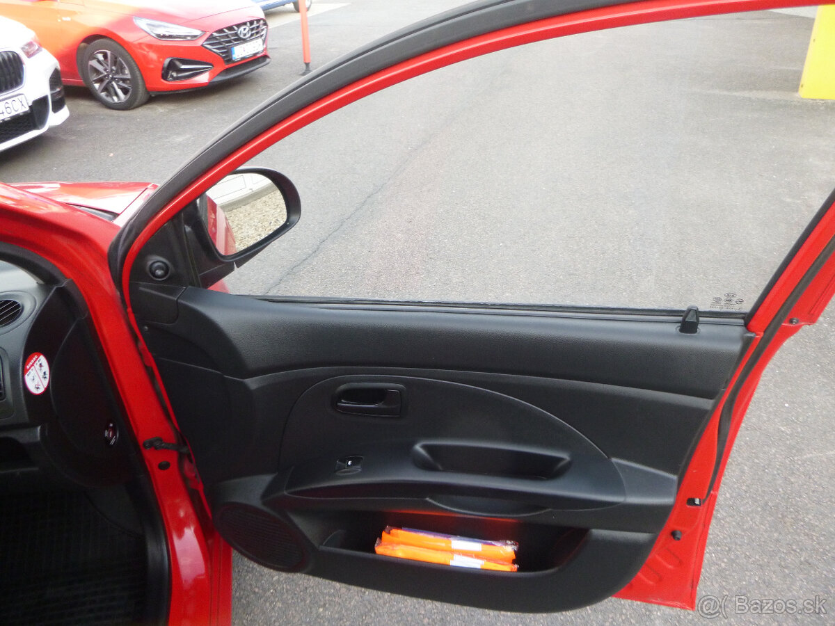 KIA Picanto 1,1i 2009 - 13