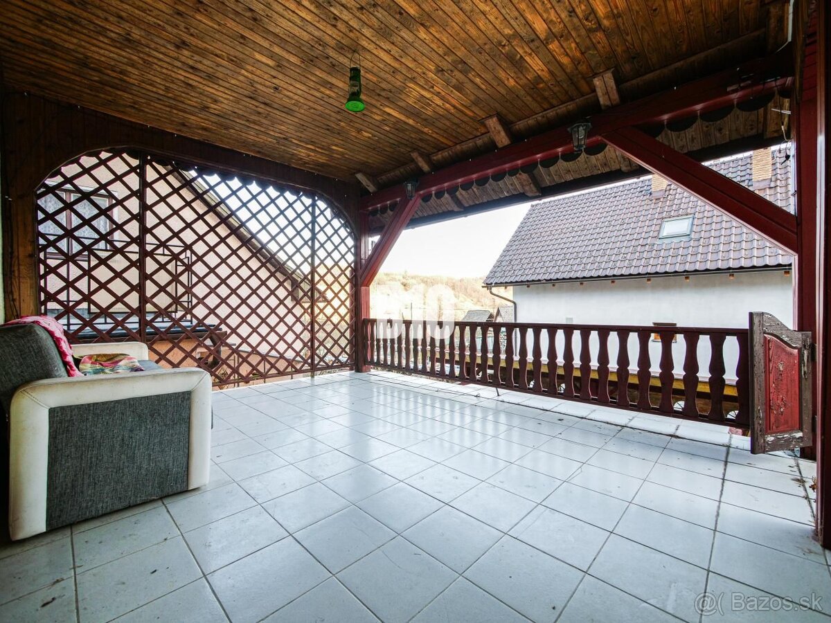 Rodinný dom v srdci obce Petrova Lehota - 13