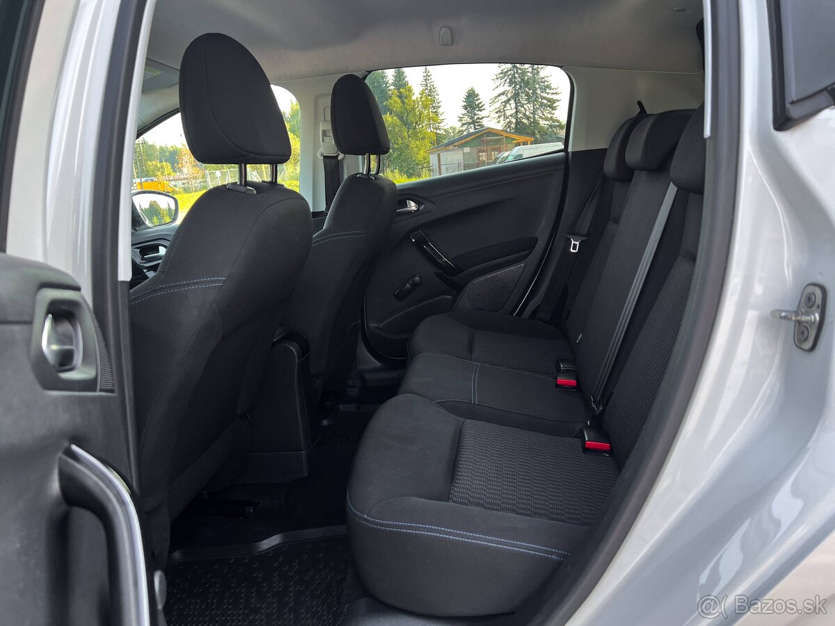 Peugeot 208 1.2 PureTech Active - 13