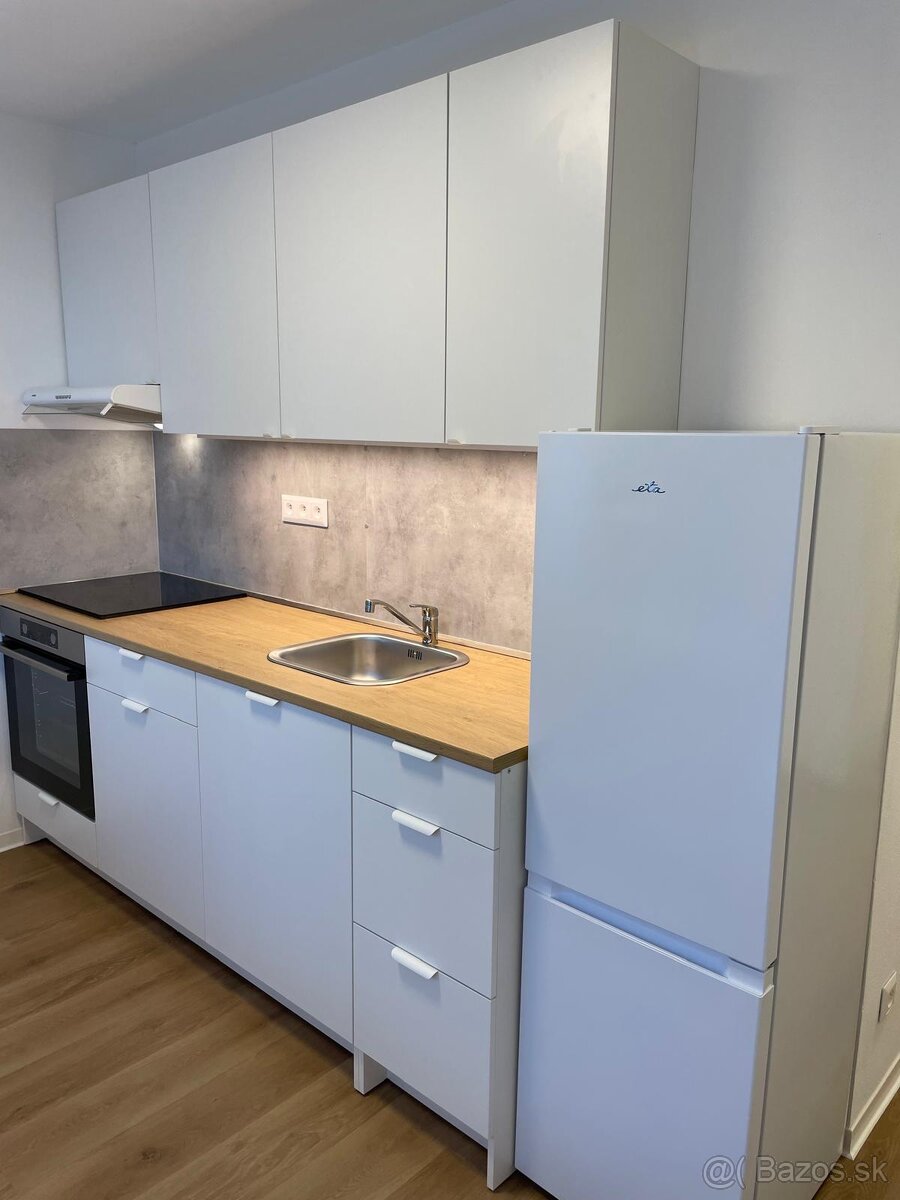 Na prenájom: 1-izbový byt po kompletnej rekonštrukcii – PB - 13