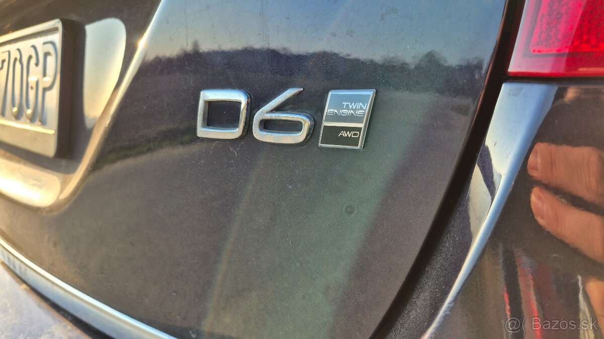 Volvo V60 Plug-in hybrid - 13