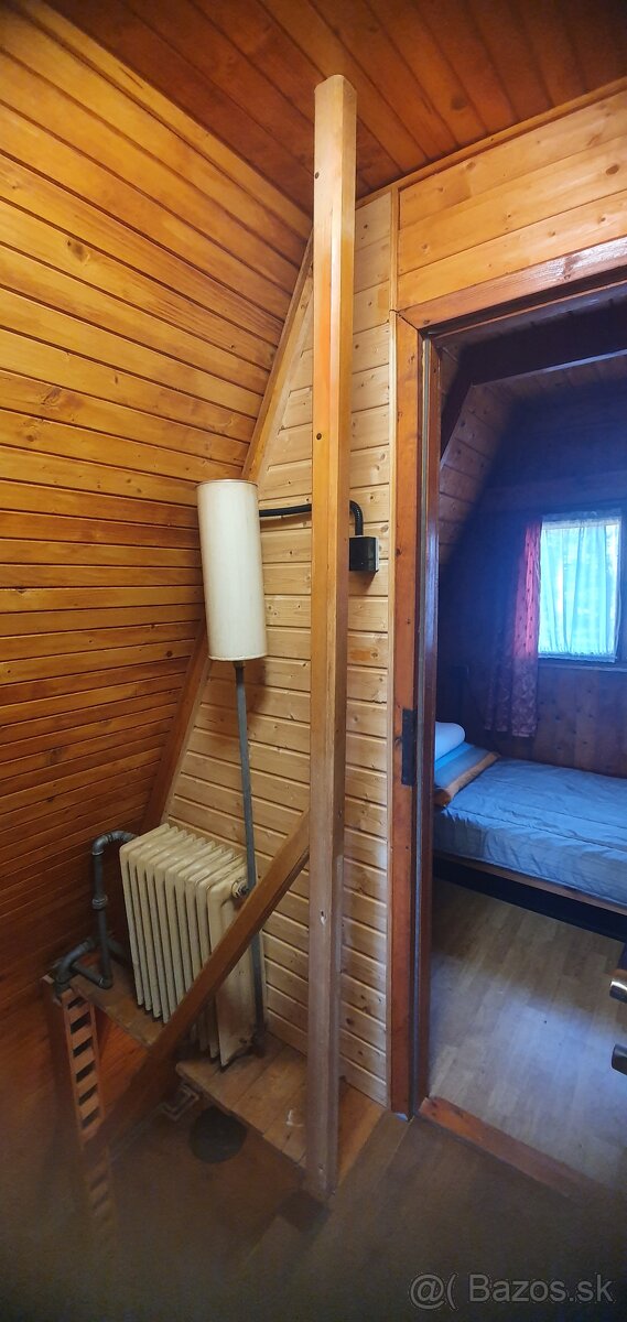 Na predaj rekreačná trojpodlažná chata - 13