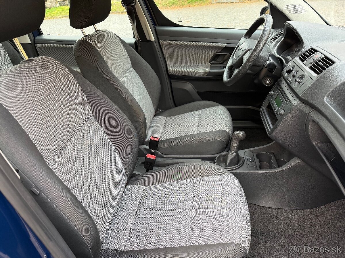 Škoda Roomster 1.2 HTP 12V Style - 13