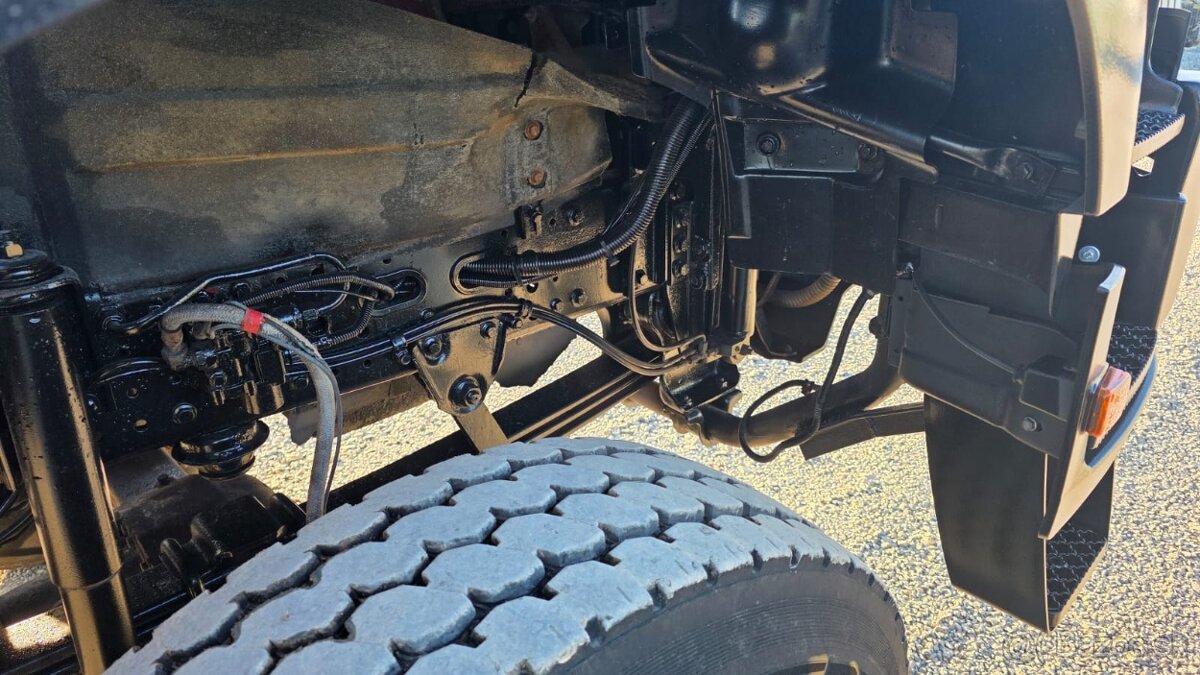 Iveco EuroTrakker 6x6 - 13