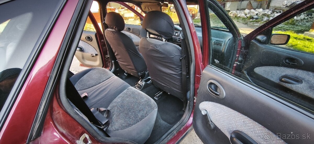 Ford Escort 1.4 CL 55kW75HP M5 - 13