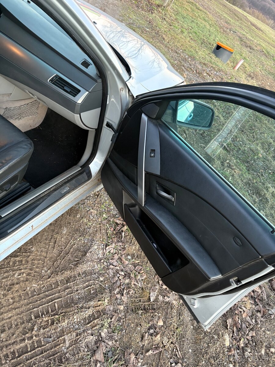 E61 530d BEZ TP NA DIELY V CELKU - 13