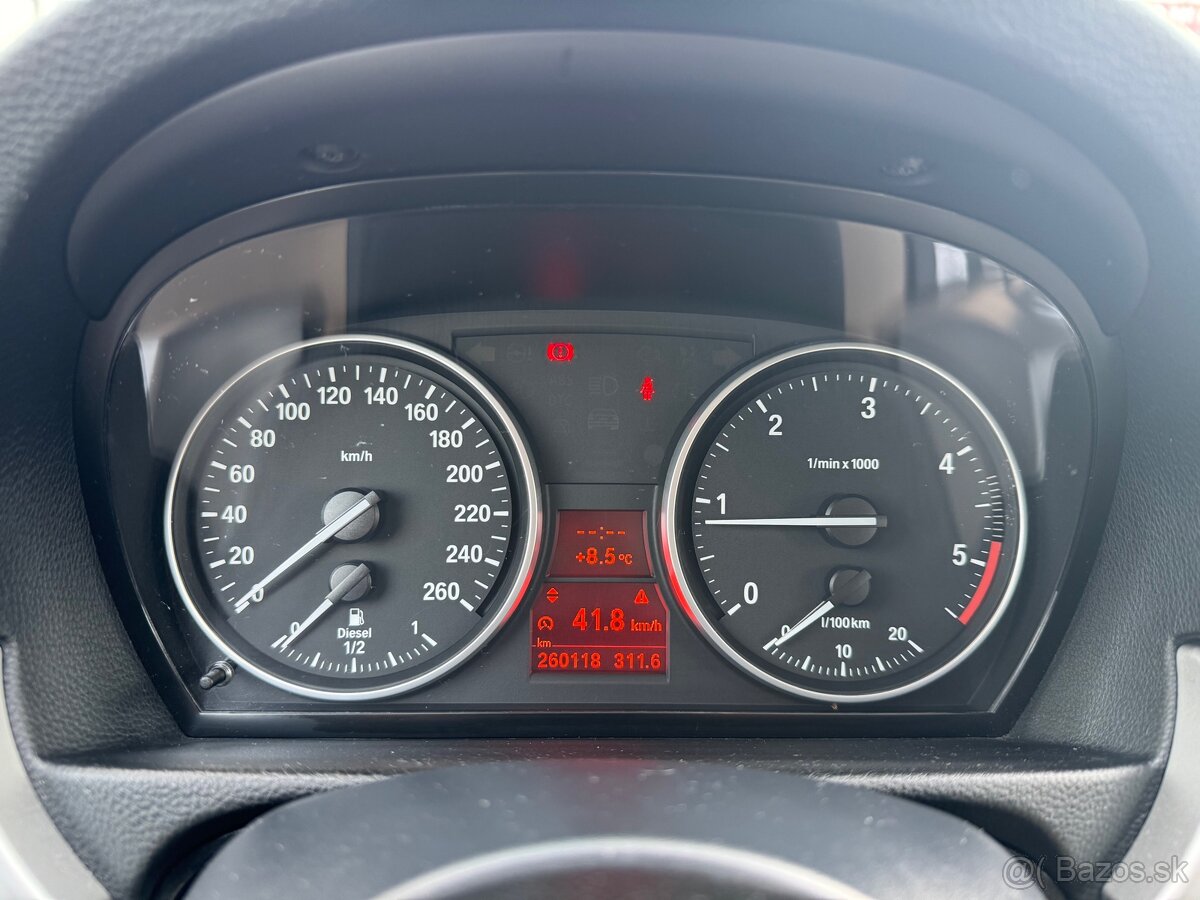 BMW Rad 3 320 d E90 - 13