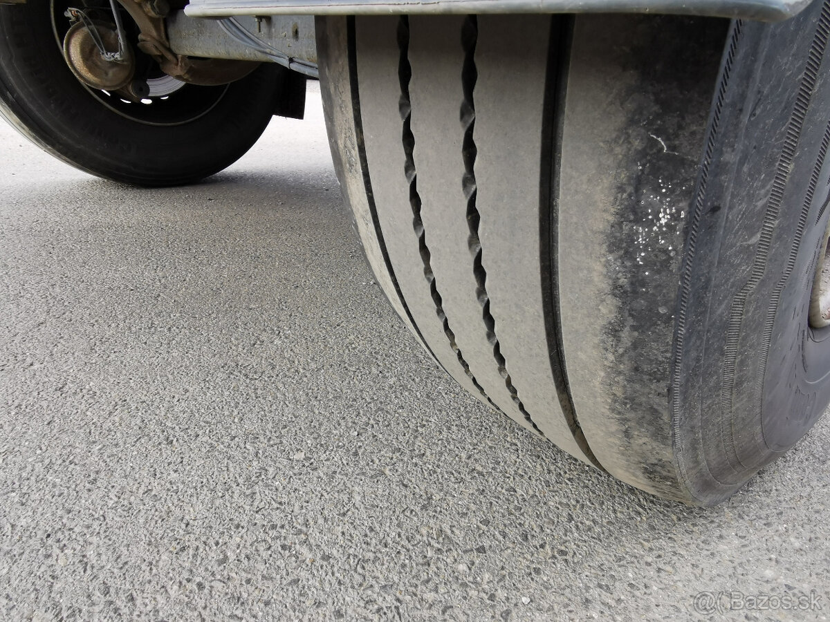 Prodám valníkový přívěs KRONE AZ - 13