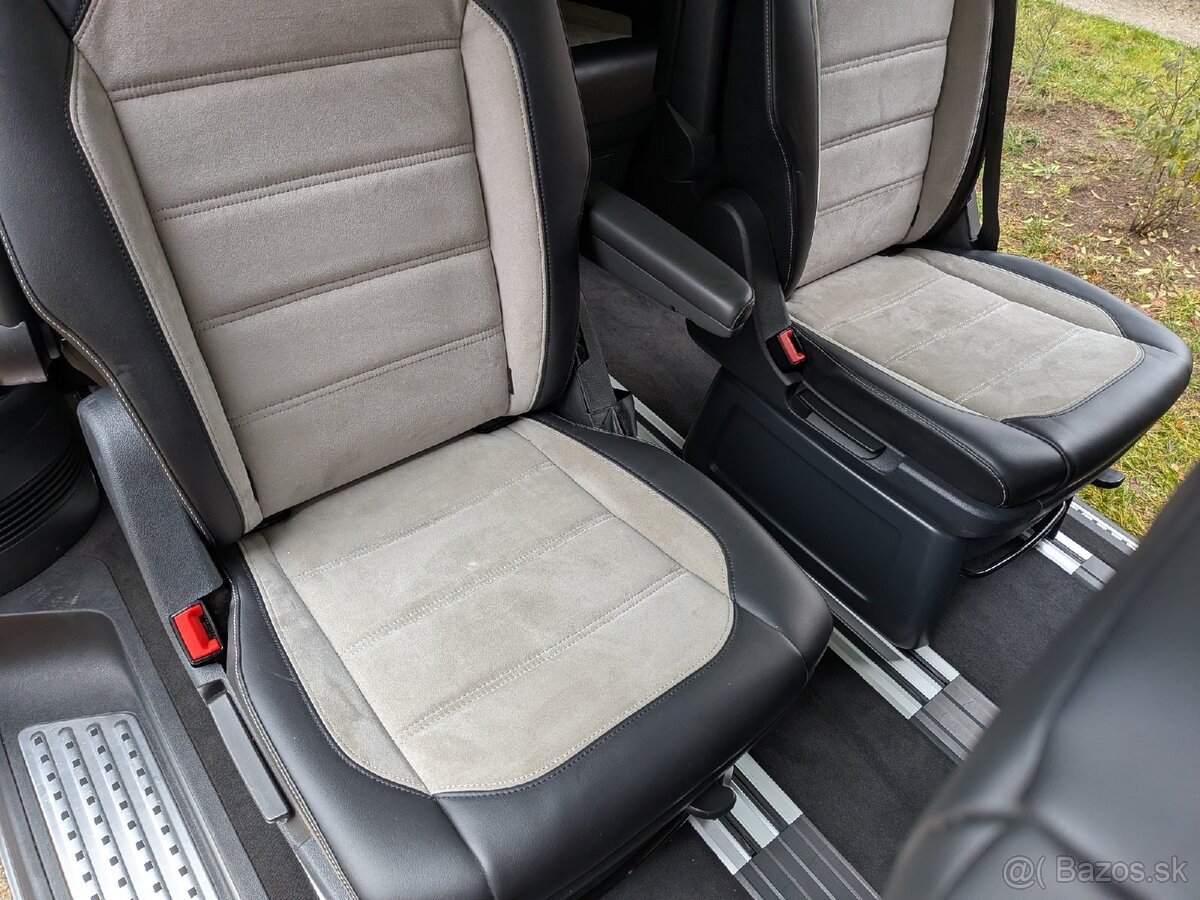 VW Multivan T6 HIGHLINE 4motion DSG LED Webasto Nove Turbo - 13