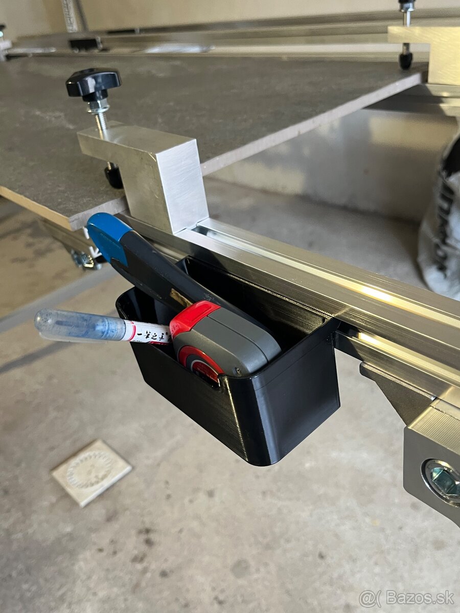 STÔL PRE OBKLADAČOV - 13