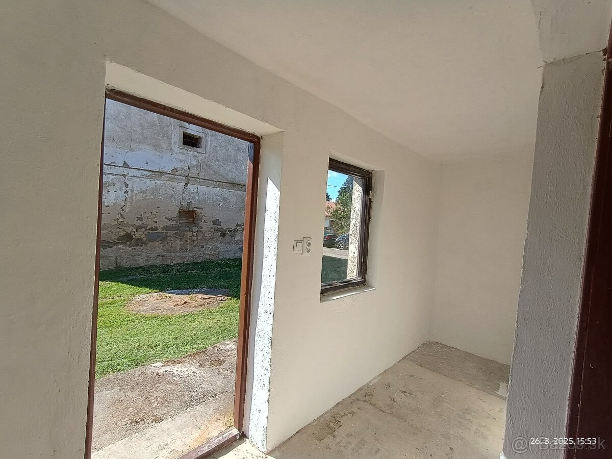 Predáme malý rodinný dom - 13