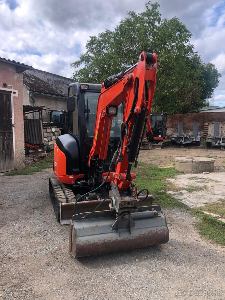 Pásový bagr Kubota U27 - 4 - 13