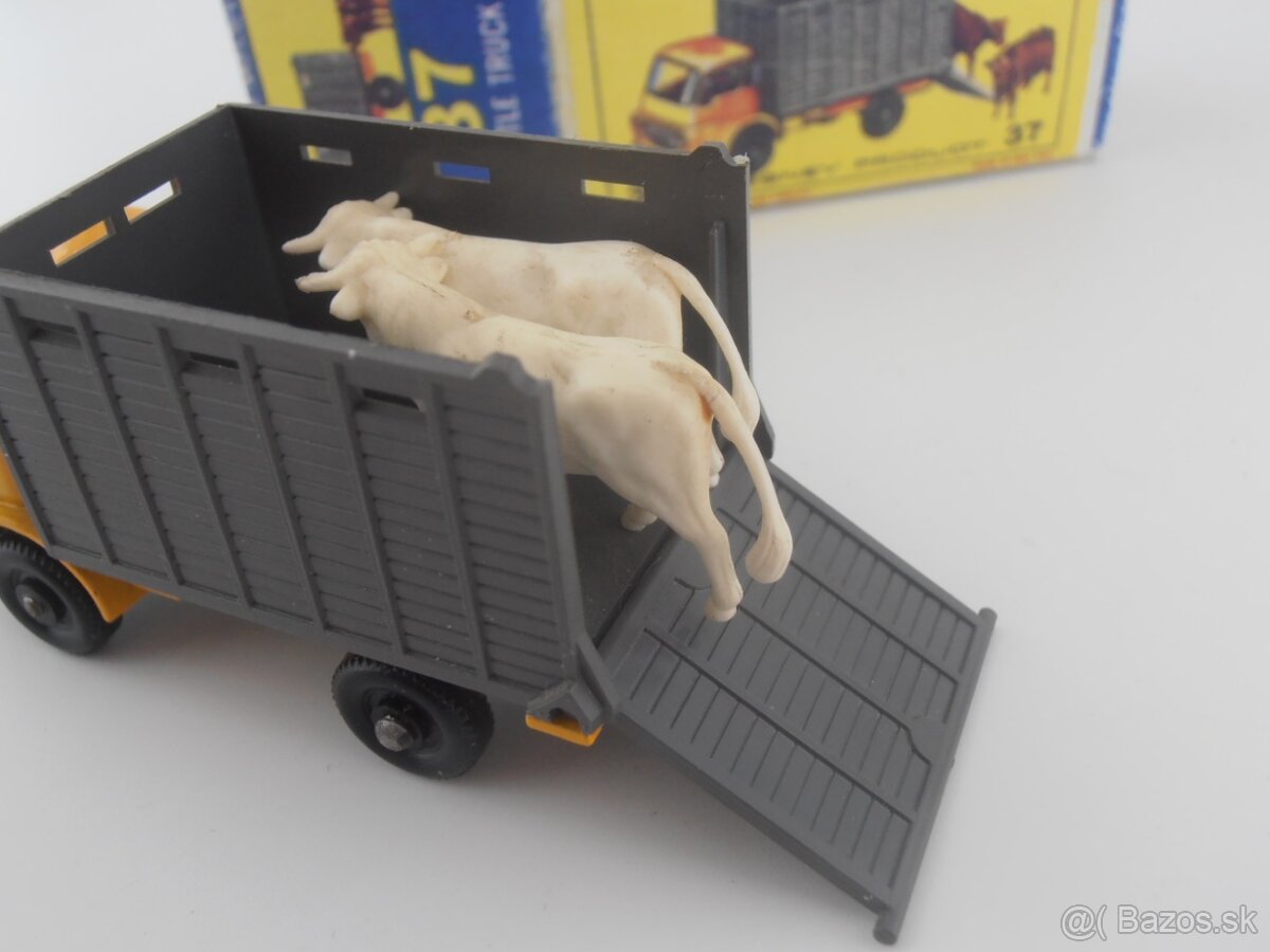 Dodge Cattle Truck, Stake Truck - 13