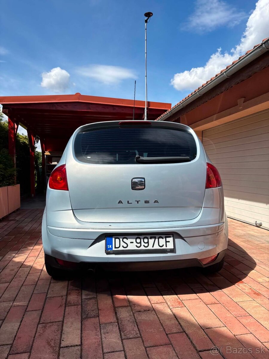 Seat Altea 1.6i Reference 75kW102HP M5 - 13
