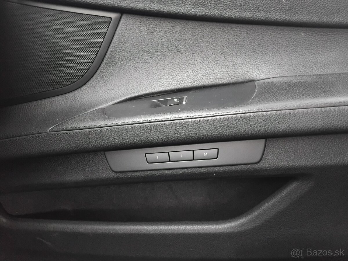 BMW 740XD F01/F02 - 13