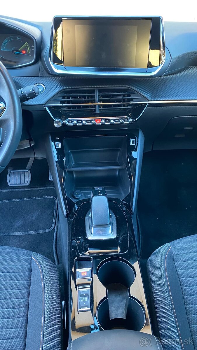 Peugeot 208 E-208 Active A/T, 24tis.km, 2021, Aj na splátky - 13