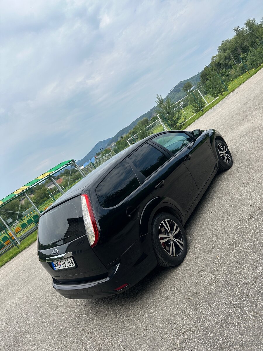 Ford Focus - 13