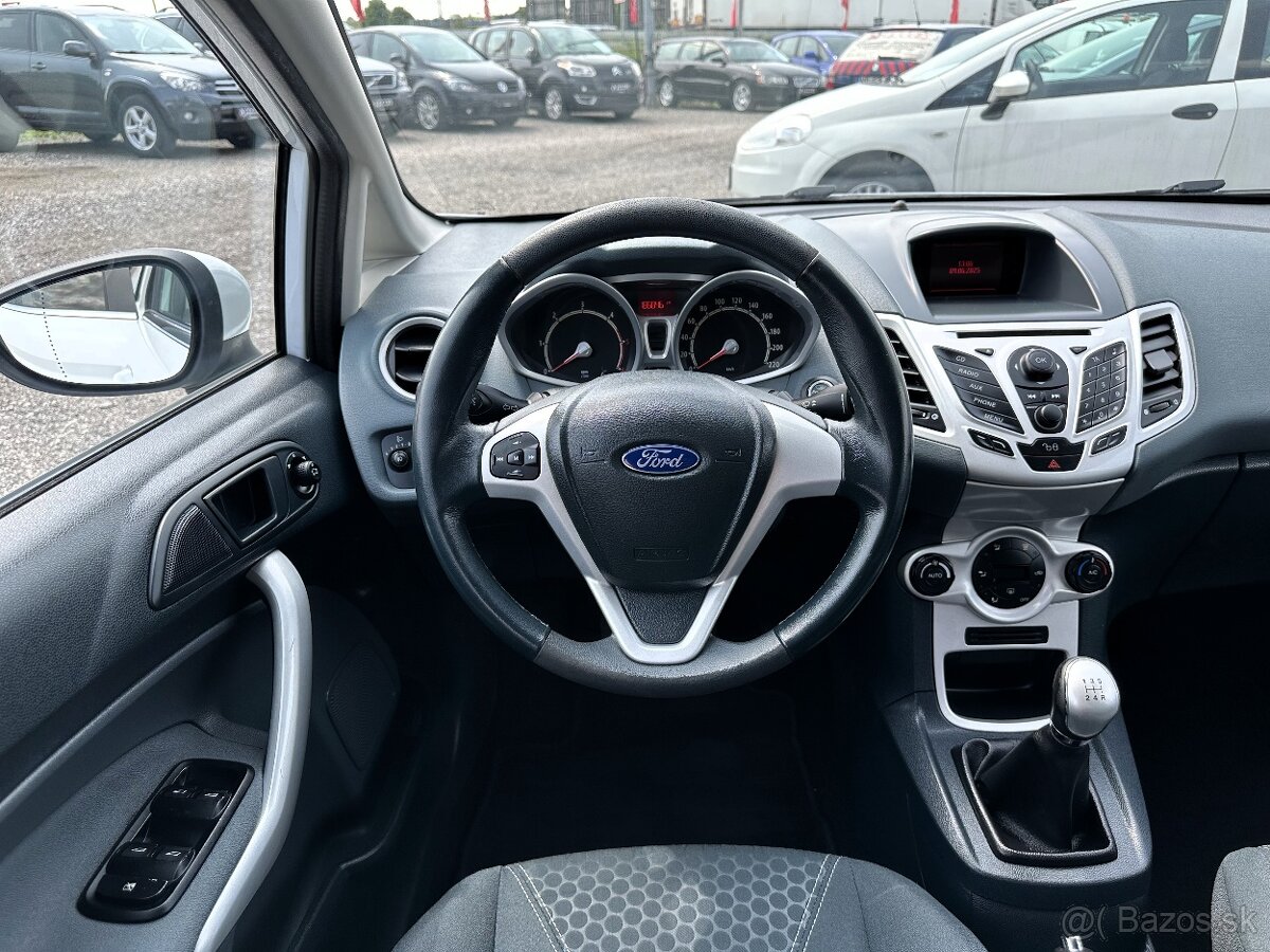Ford Fiesta 1.4 TDCi Duratorq Titanium - 13