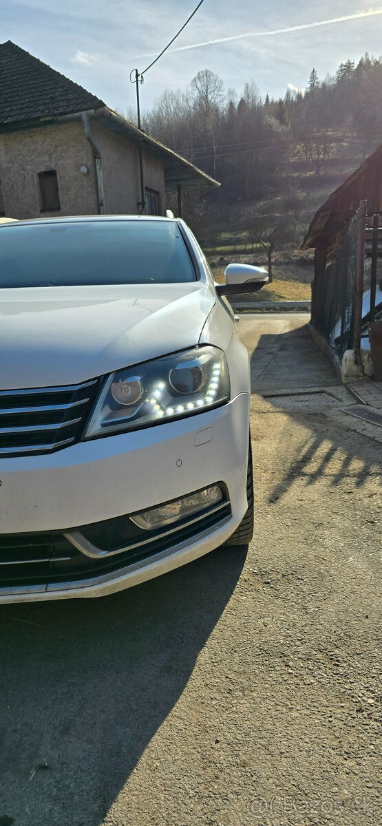 Volkswagen Passat B7 2.0TDI 4motion - 13