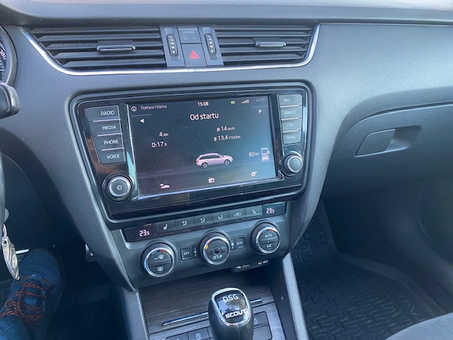 NA PREDAJ ŠKODA OCTAVIA SCOUT III - 13