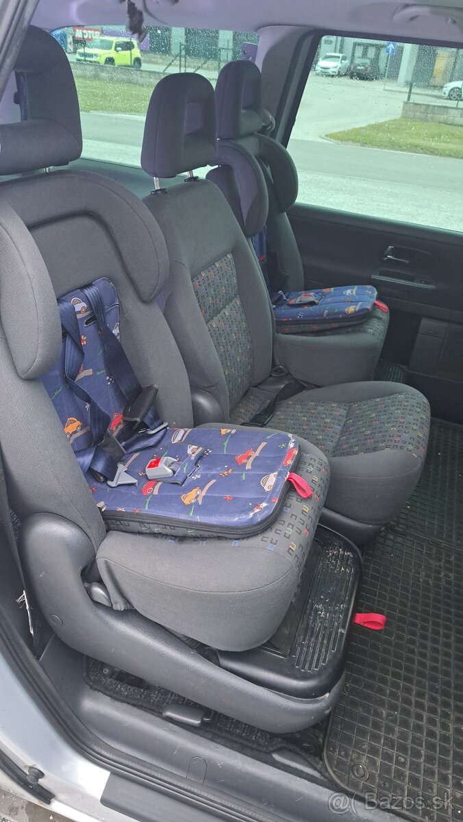 VW Sharan 1,9 TDi 85kW - 13