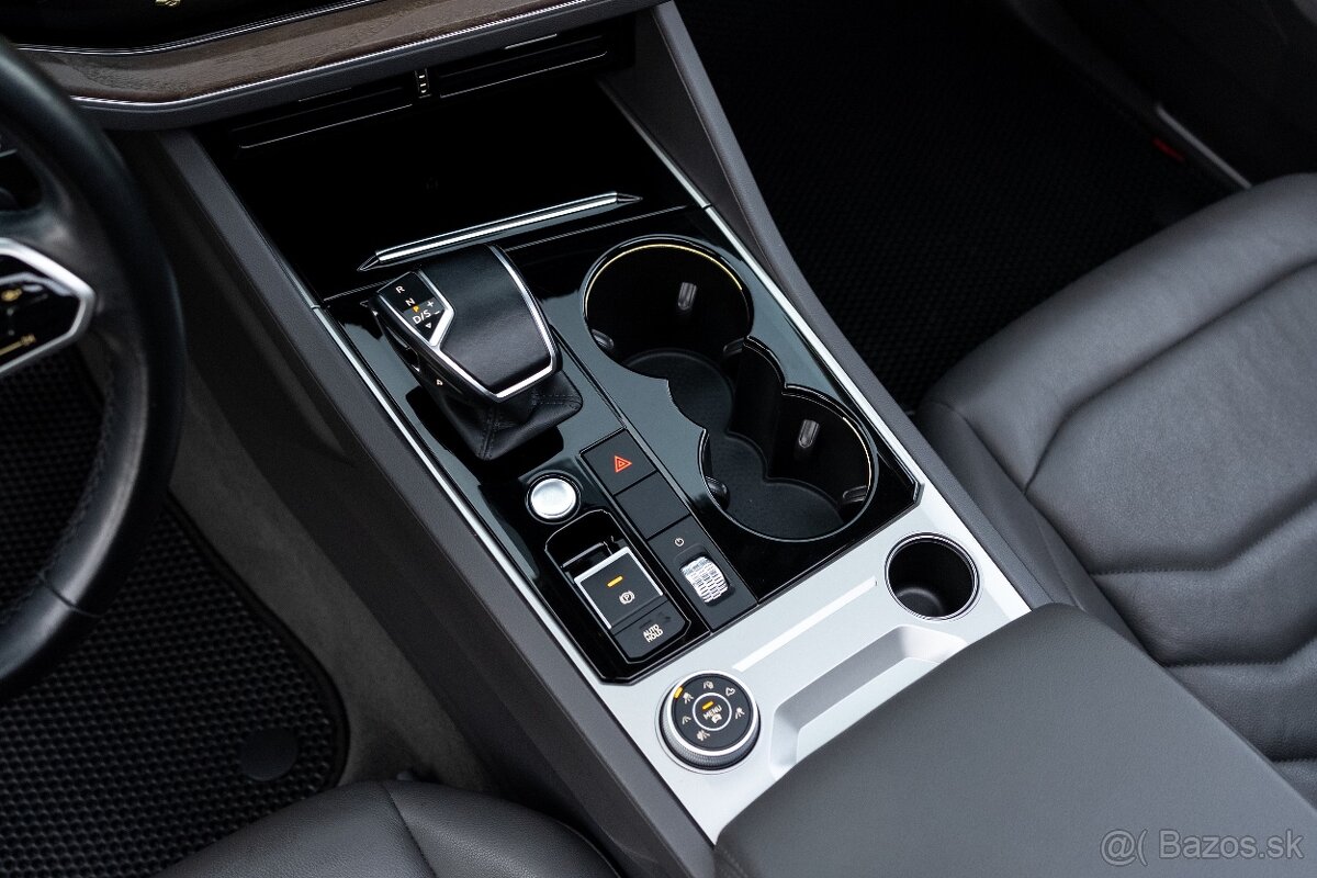 Volkswagen Touareg 3.0 V6 TSI eahybrid - 13