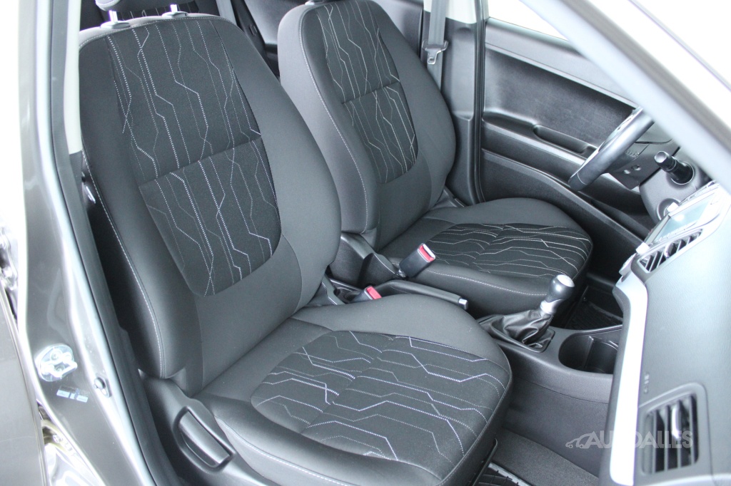 Kia Picanto 1,2 MPi 63 kW ATTRACTION - 13