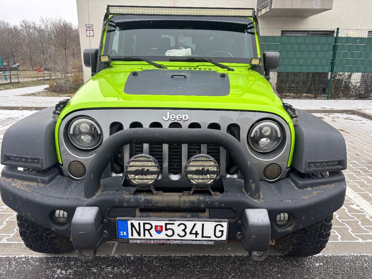 Jeep Wrangler MOUTAIN 2.8CRD 4x4 - 13