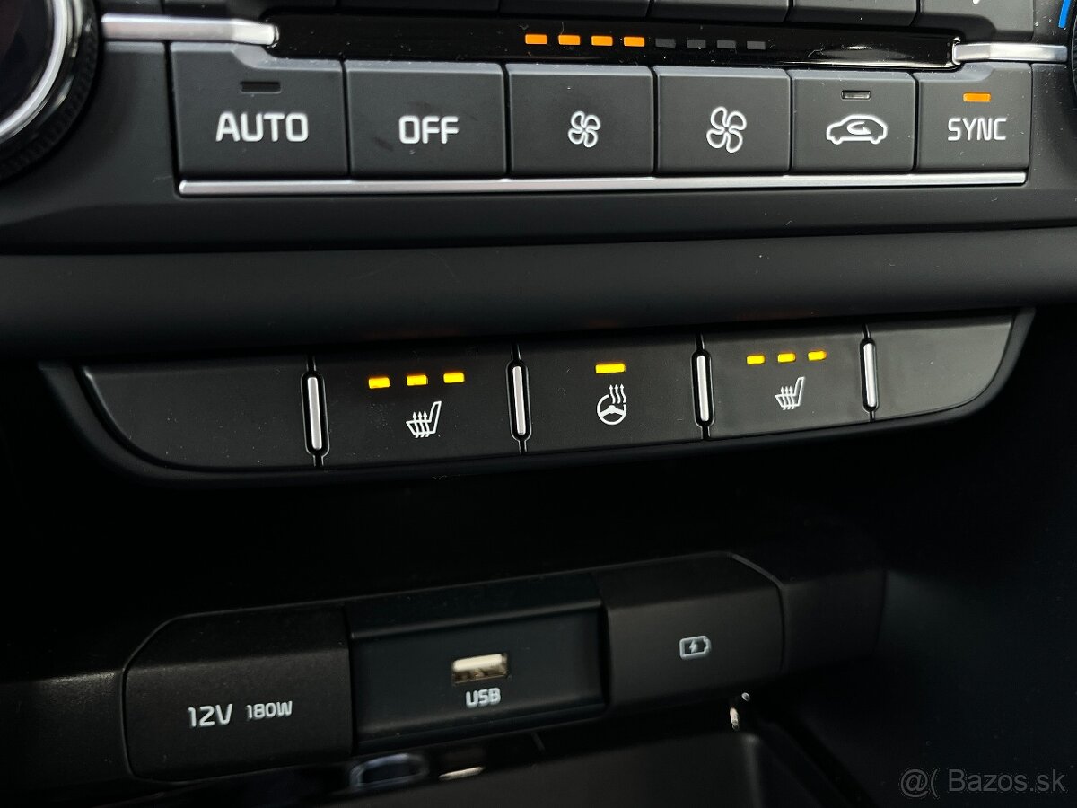 Kia CEED 2022 Benzín 1.5 T-GDi - 13