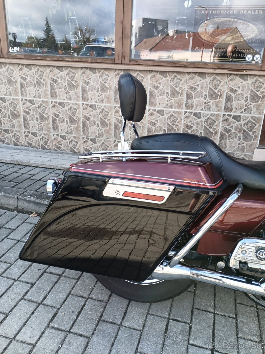Harley Davidson FLHRCI Road King EU TOP Stav Uh. Hradiště - 13