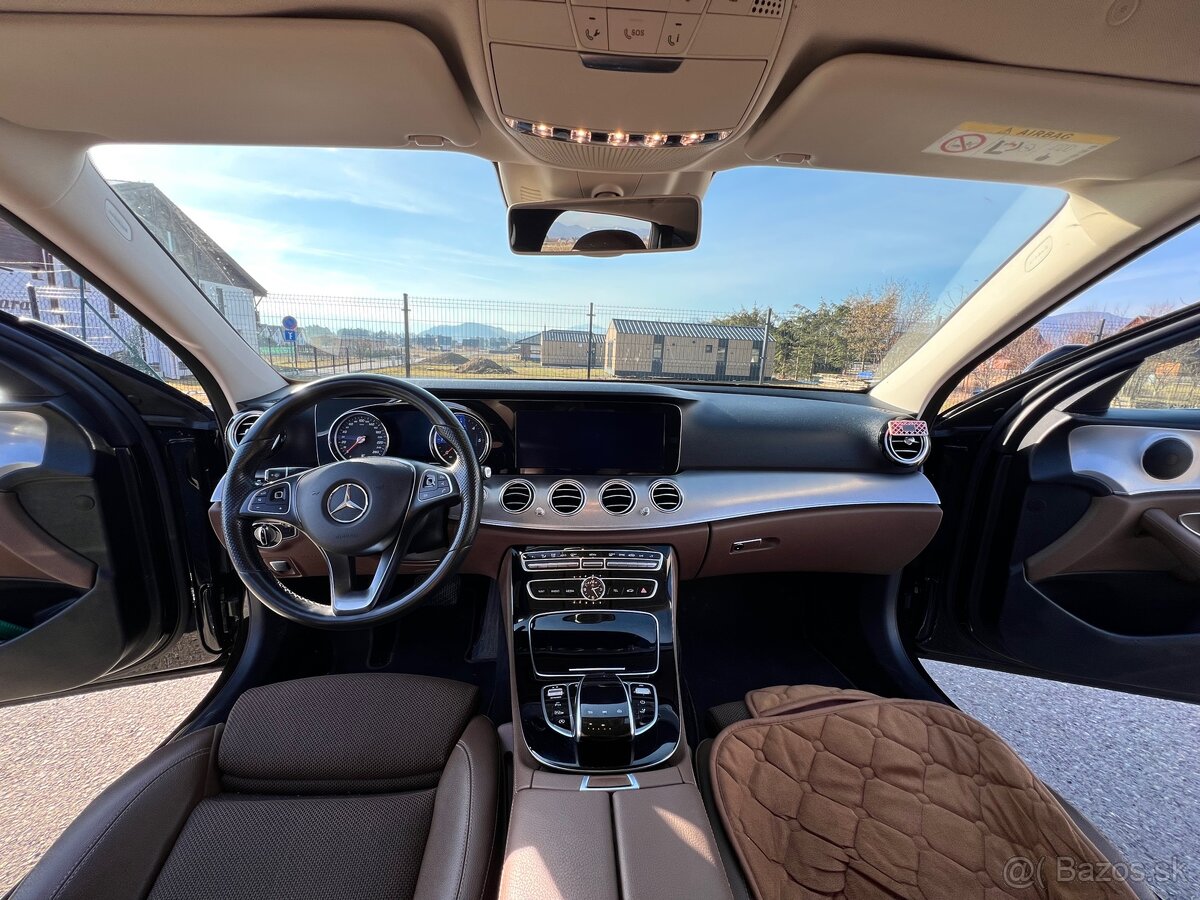 Mercedes-Benz E - 13