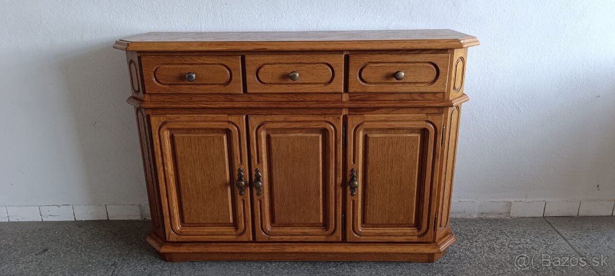 Komoda, masiv, Nábytek s příběhem - 13