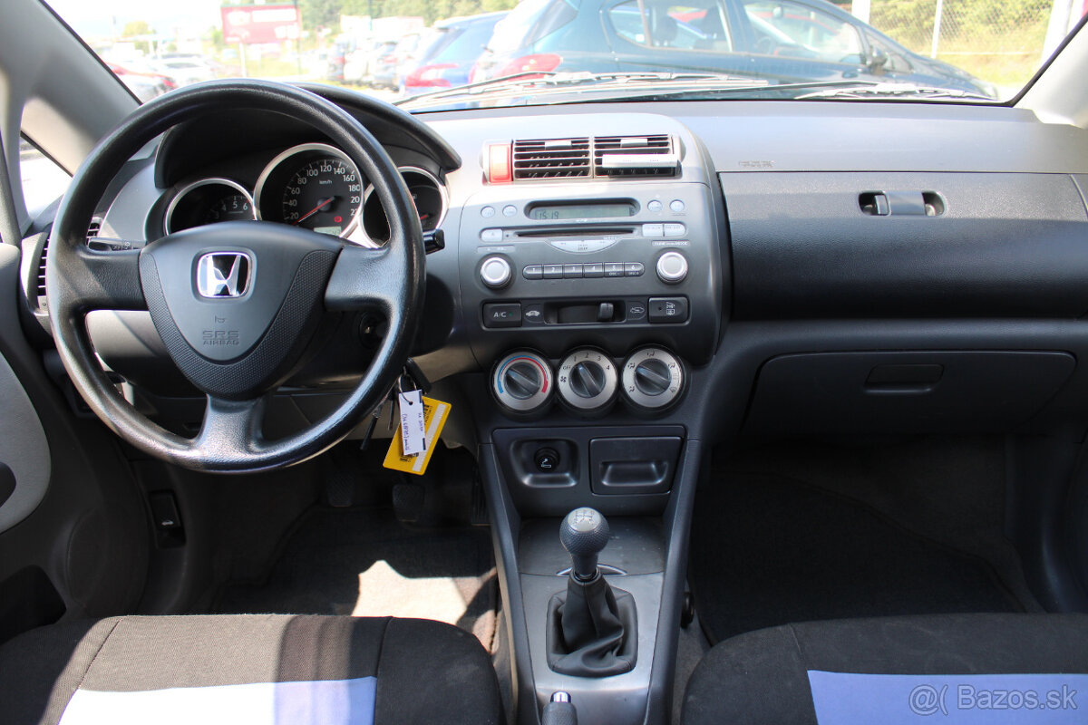 Honda City 1.4 Cool - 13